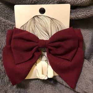 red clip in hair bow